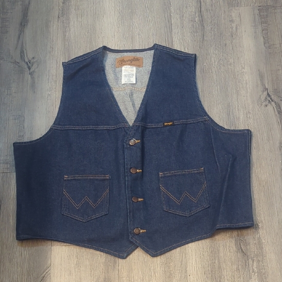 Wrangler Other - Wrangler Men's Dark Blue Denim Vest NWOT